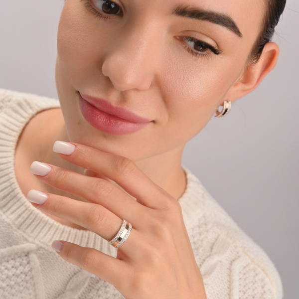 Срібний гарнітур із золотими вставками