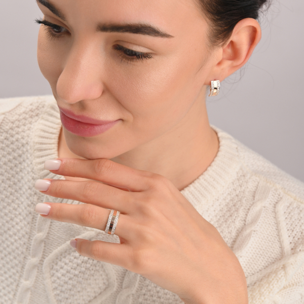 Срібний гарнітур із золотими вставками