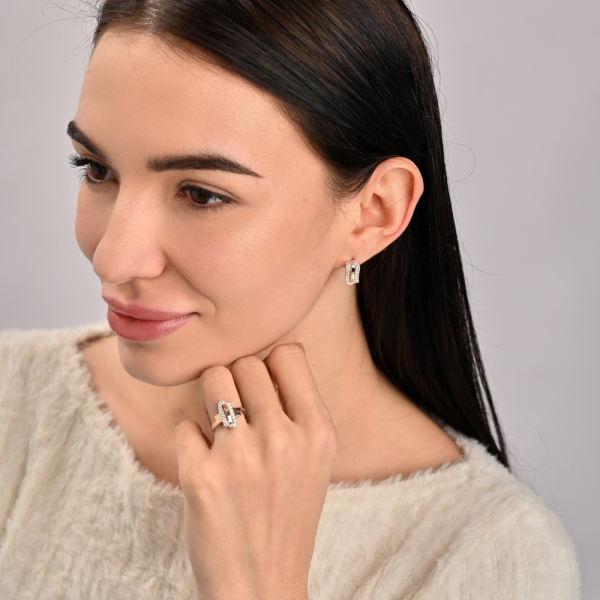 Срібна каблучка  зі вставками з золота