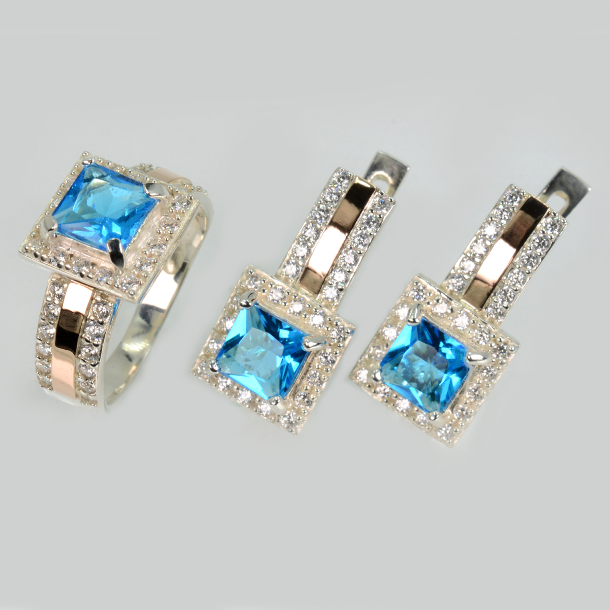 Срібний набір із золотими вставками