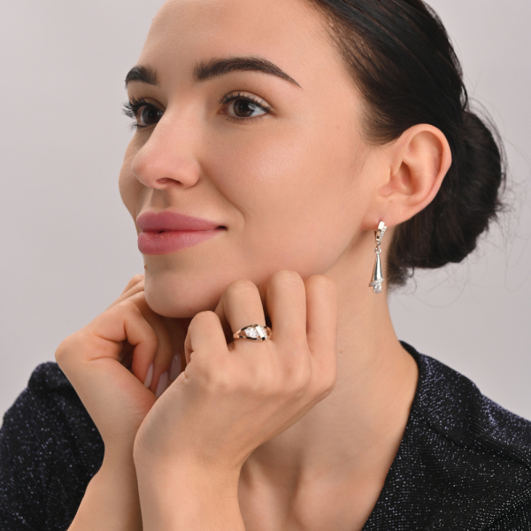 Срібна каблучка  зі вставками з золота