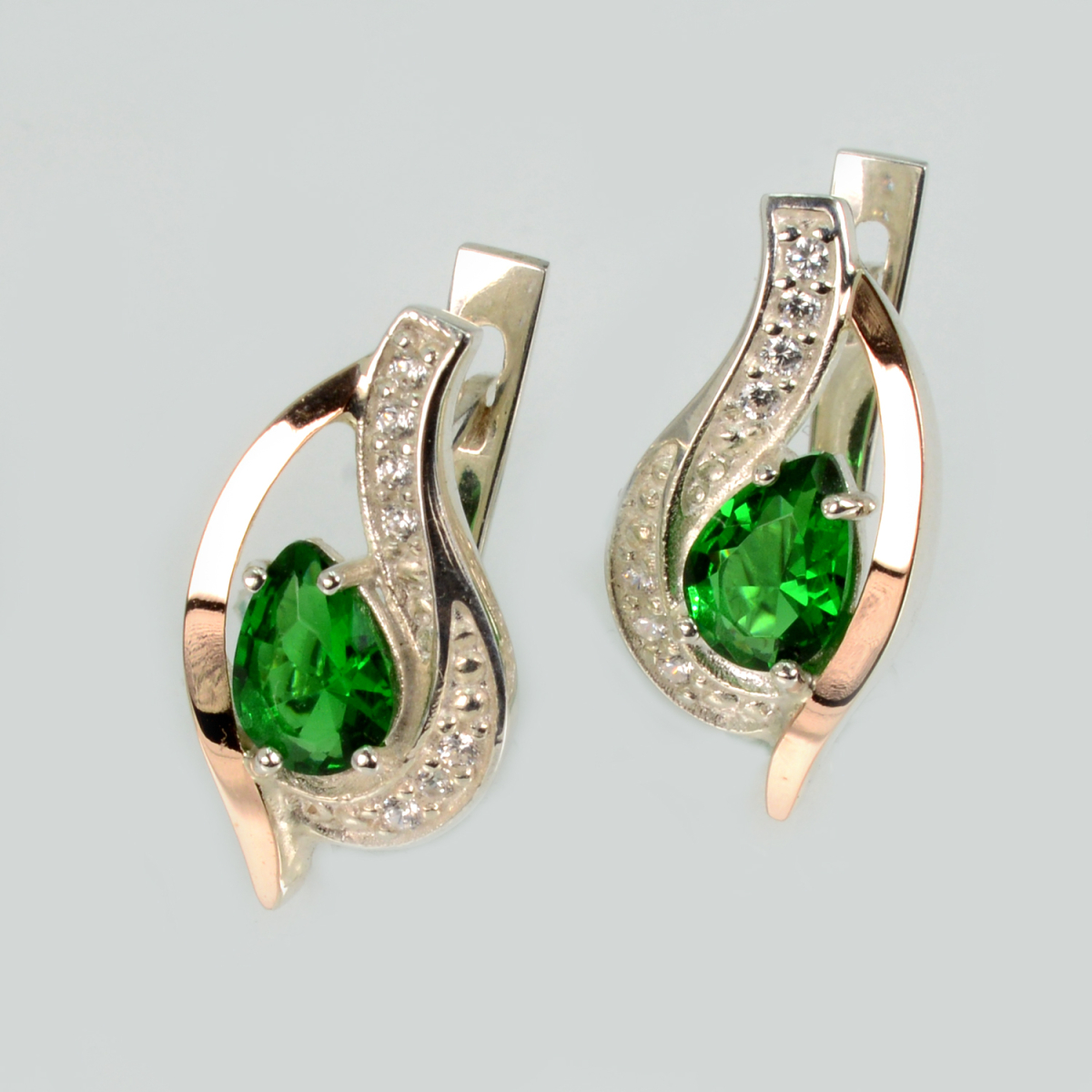 Срібні сережки з елементами золота