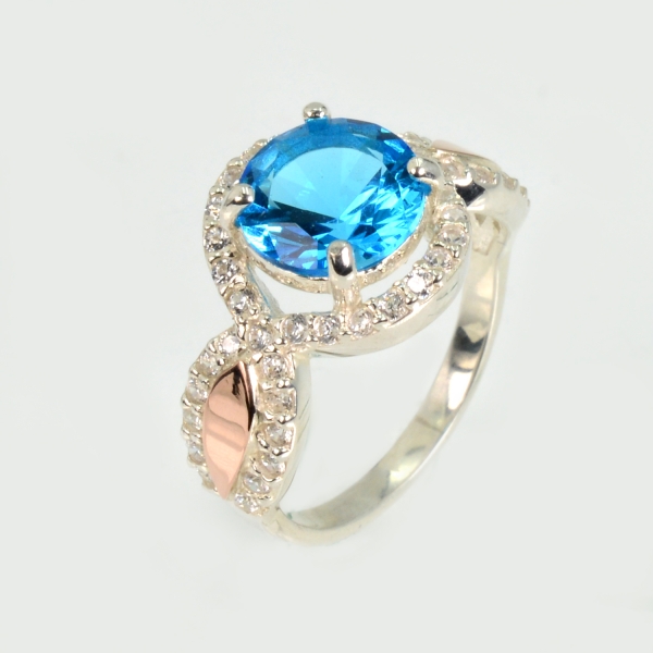 Серебряное кольцо с золотыми пластинками