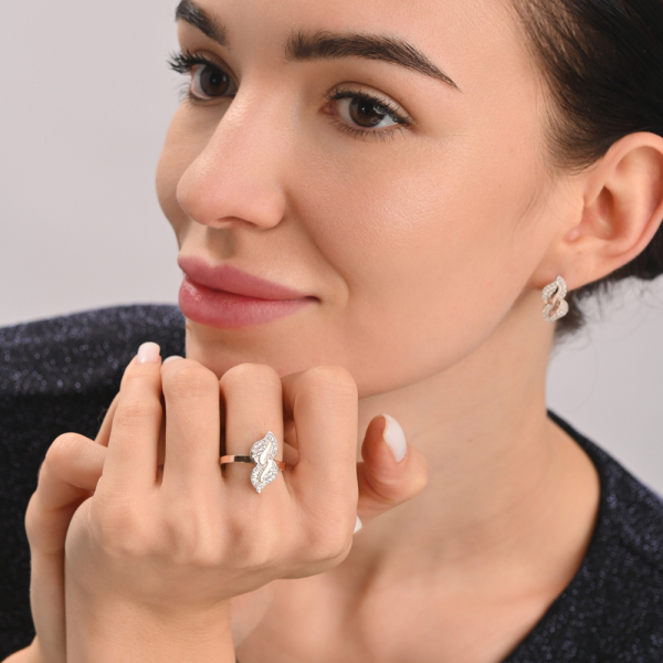 Набор кольцо и серьги серебряные