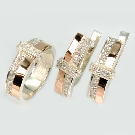 Серебряный комплект с золотыми вставками и фианитами