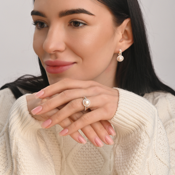 Срібна каблучка з жемчугом