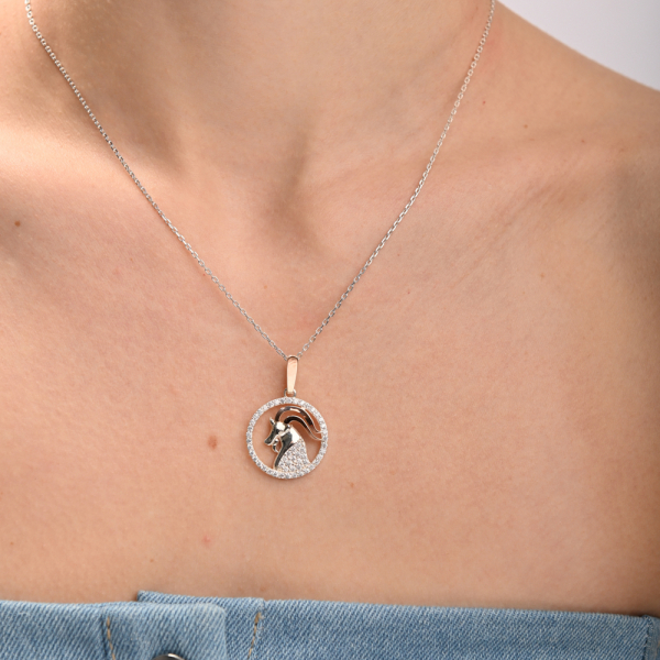 Подвес знак зодиака "Козерог" из серебра с пластинами золота