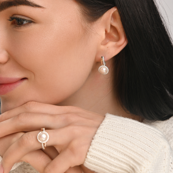 Срібна каблучка з жемчугом