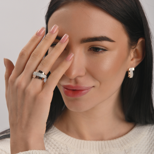 Срібна каблучка з золотими накладками