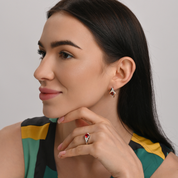 Срібний набір з золотими пластинами