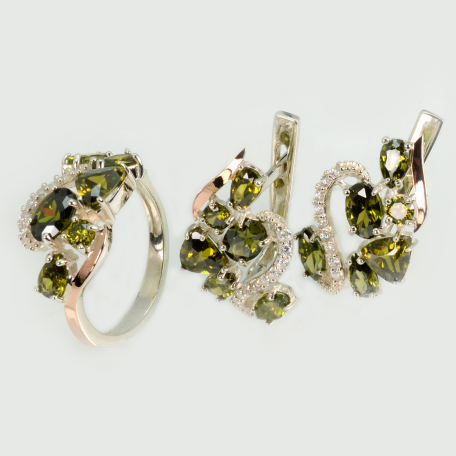 Срібний набір з золотими пластинами