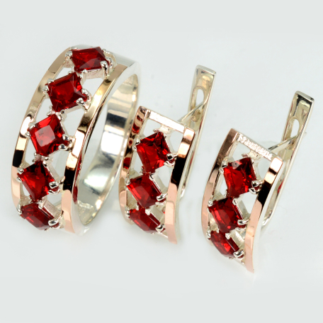 Срібний набір з золотими пластинами