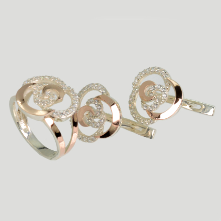 Серебряный набор с золотыми пластинами