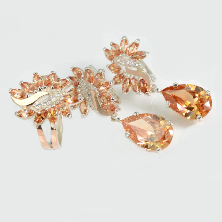 Серебряный набор с золотыми пластинами