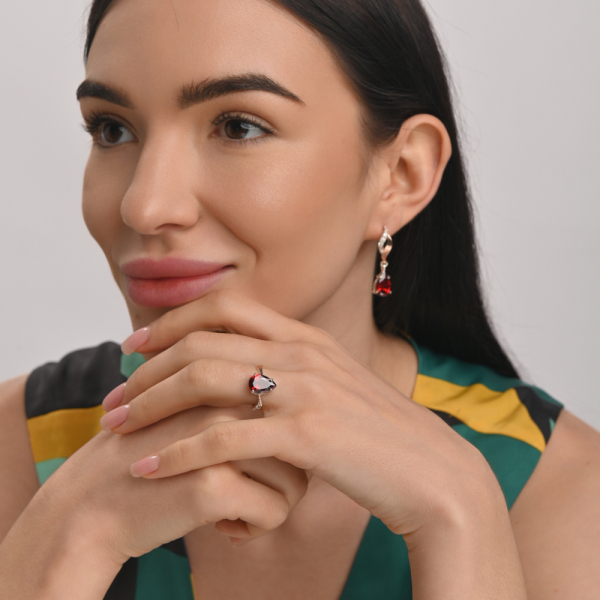 Срібний набір з золотими пластинами