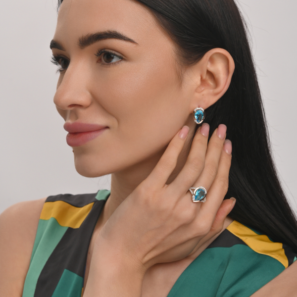 Срібний набір з золотими пластинами