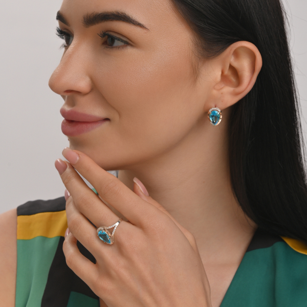 Срібний набір з золотими пластинами