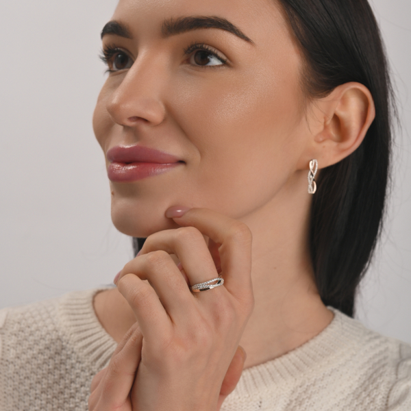 Срібний набір з золотими пластинами