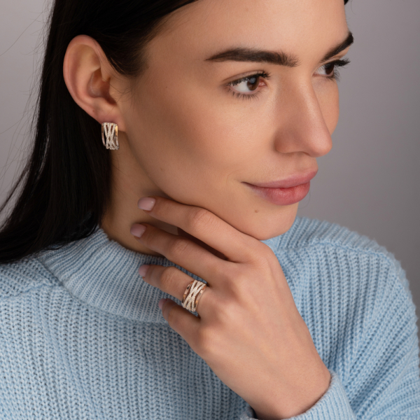 Срібний набір з золотими пластинами