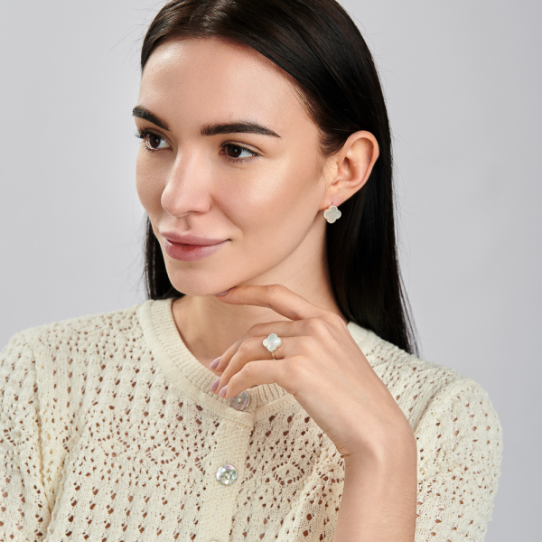 Срібні сережки з конюшиною