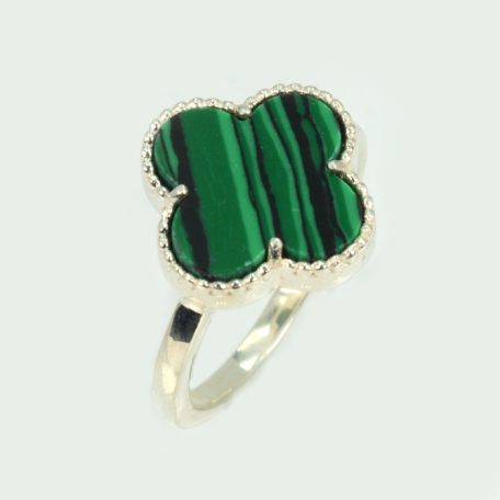 Серебряное кольцо с клевером