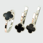 Серебряный набор с клевером и золотими пластинами