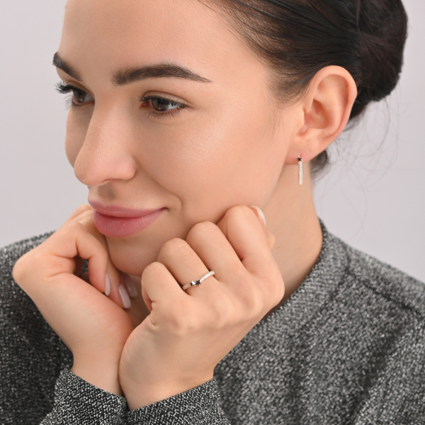 Серебряное кольцо с золотыми вставками