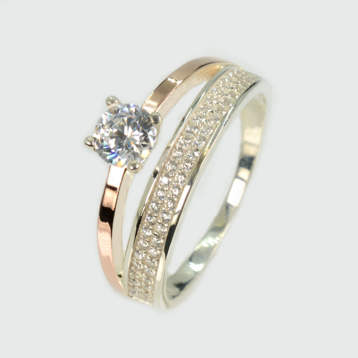 Серебряное кольцо с золотой пластиной