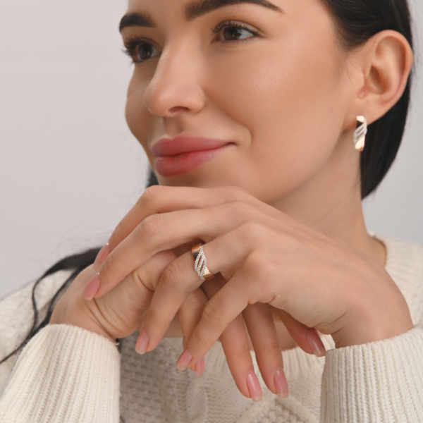 Срібний набір з золотими пластинами