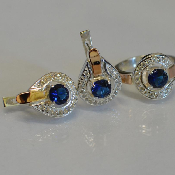 Срібний комплект з золотими вставками