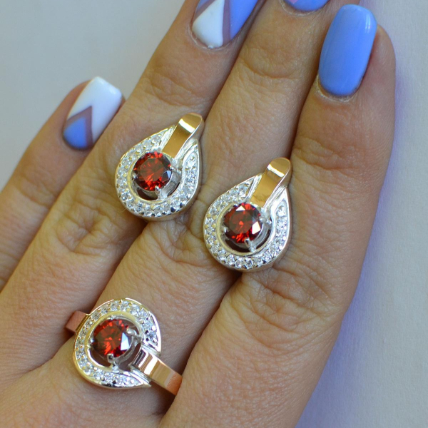 Срібний комплект з золотими вставками