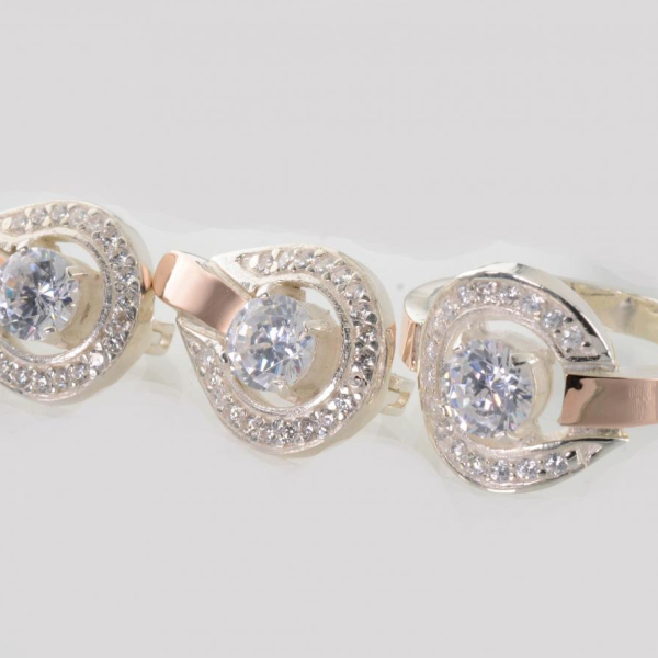 Срібний комплект з золотими вставками