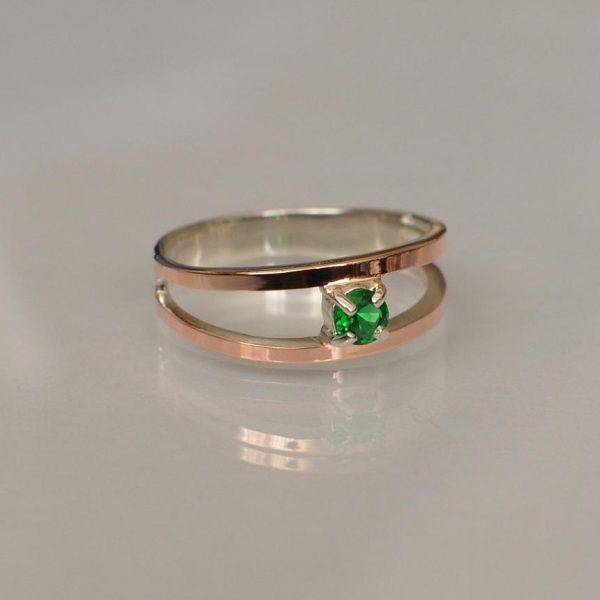 Срібна каблучка з пластинами із золота