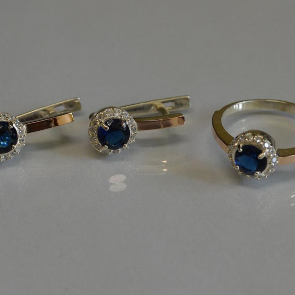 Срібний набір з золотими напайками