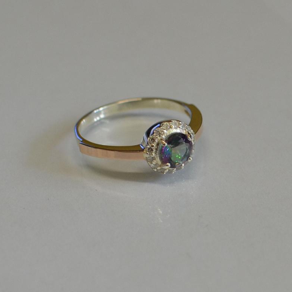 Серебряное кольцо с напайками из золота