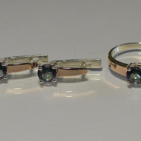 Срібний набір з напайками з золота