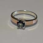 Срібна каблучка з золотими вставками