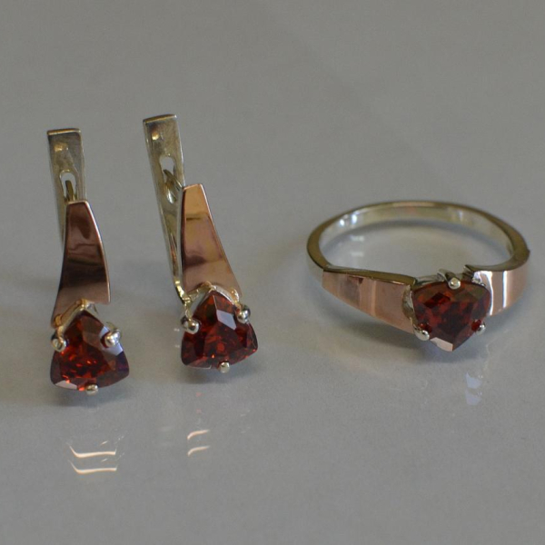 Серебряный гарнитур с золотыми пластинами