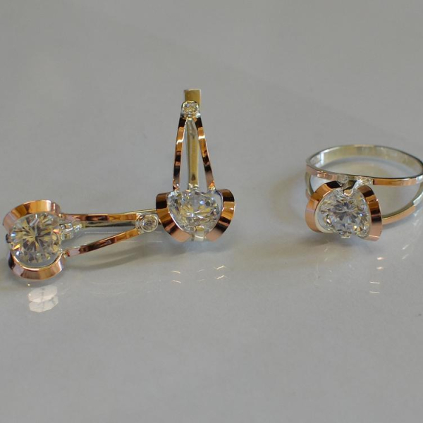 Серебряный комплект с пластинами из золота