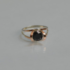 Срібна каблучка з золотими вставками