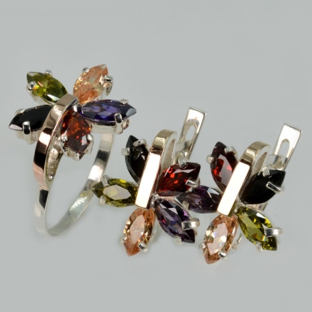 Срібний гарнітур з золотими вставками