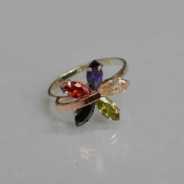 Срібна каблучка з золотими пластинами