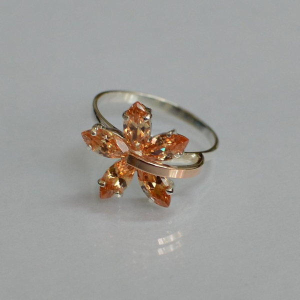 Срібна каблучка з золотими пластинами