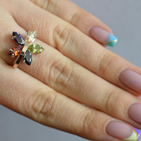 Срібна каблучка з золотими пластинами