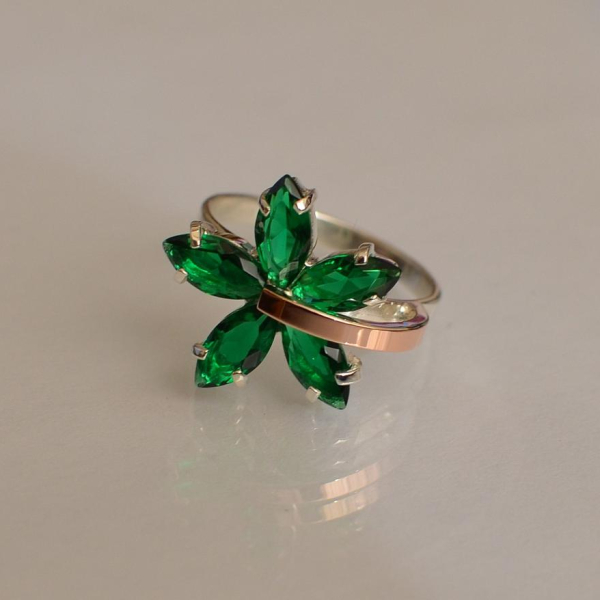 Срібна каблучка з золотими пластинами