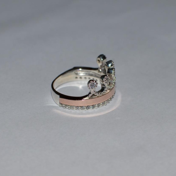 Срібна каблучка з напайками із золота