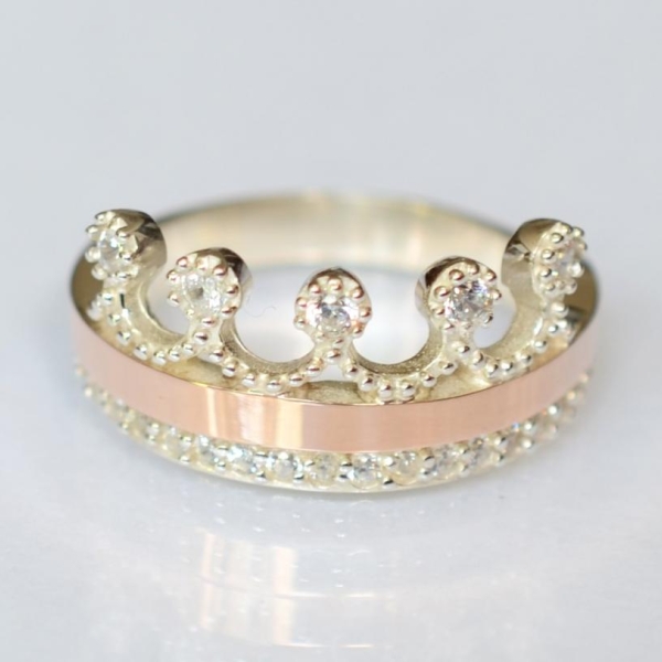 Срібна каблучка з напайками із золота