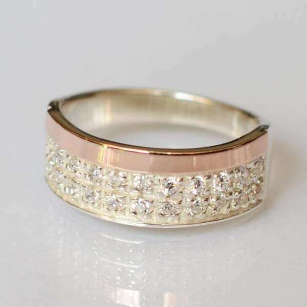 Серебряное кольцо с золотыми напайками