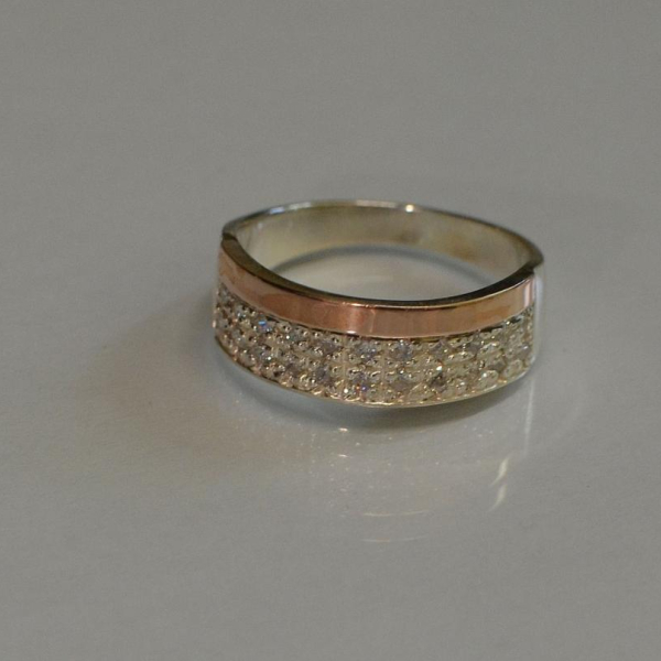 Серебряное кольцо с золотыми напайками