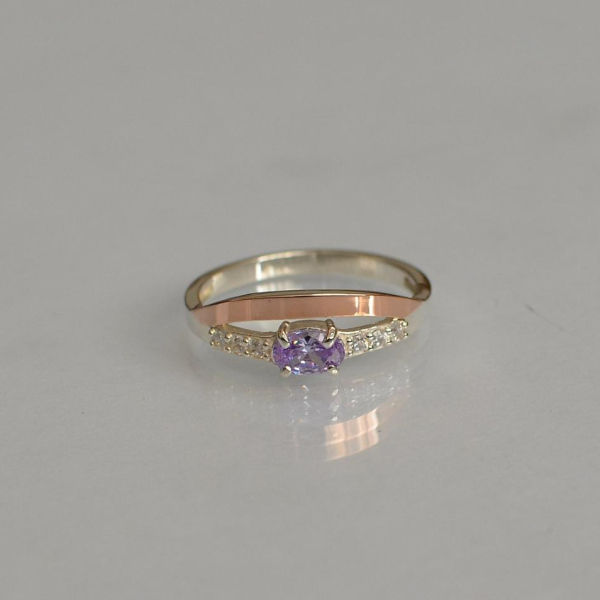 Срібна каблучка з накладками з золота